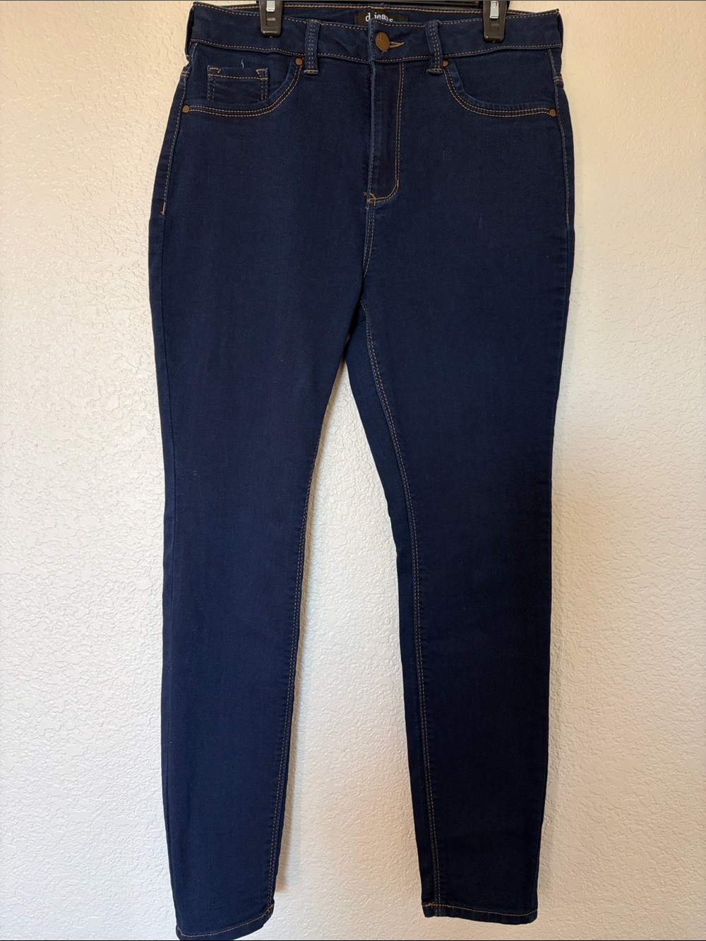 Women’s Dark Blue Stretch Skinny Jeans